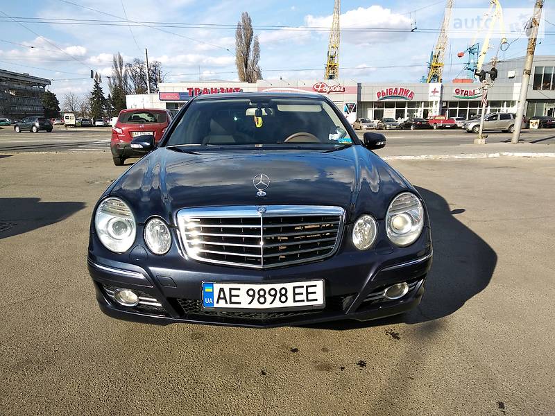 Mercedes-benz E-class (2006)