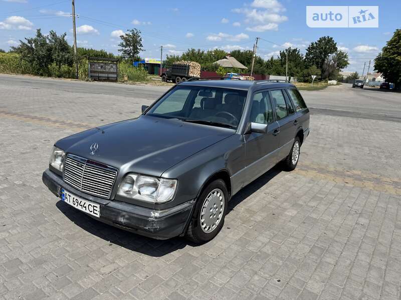 Mercedes-benz E-class (1993)