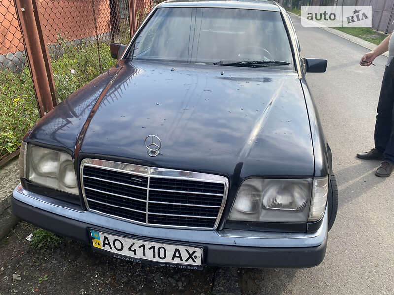 Mercedes-benz E 250 (1993)