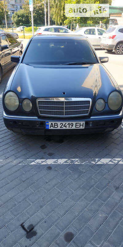 Mercedes-benz E 250 d (1998)