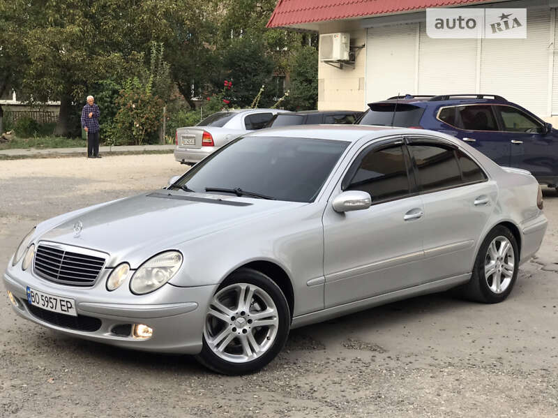 Mercedes-benz E 200 cdi (2002)