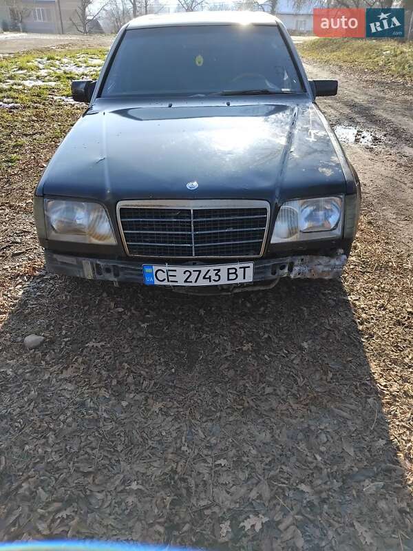 Mercedes-benz E-class (1987)