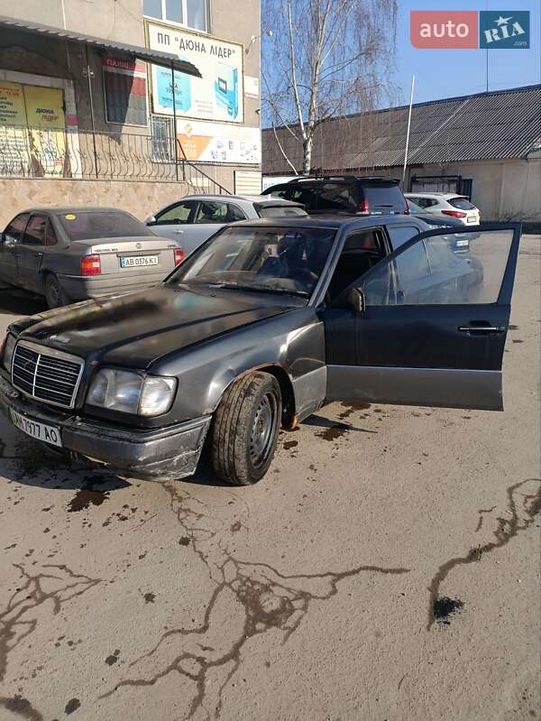 Mercedes-benz E-class (1994)