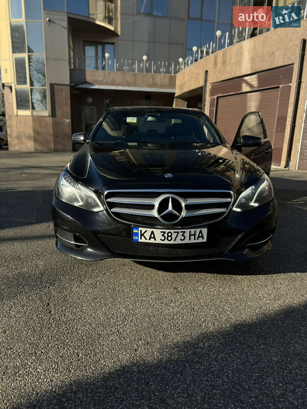 Mercedes-benz E-class (2013)