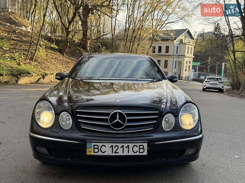 Mercedes-benz E-class (2003)