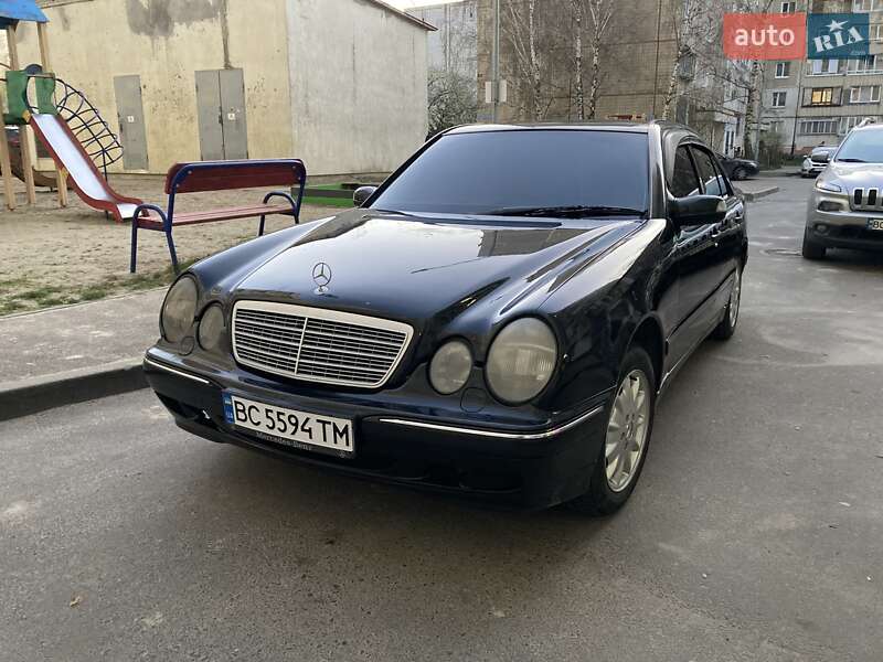 Mercedes-benz E-class (2001)