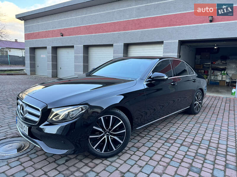 Mercedes-benz E-class (2016)