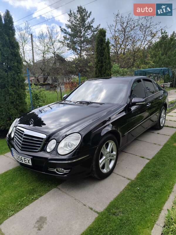 Mercedes-benz E-class (2006)