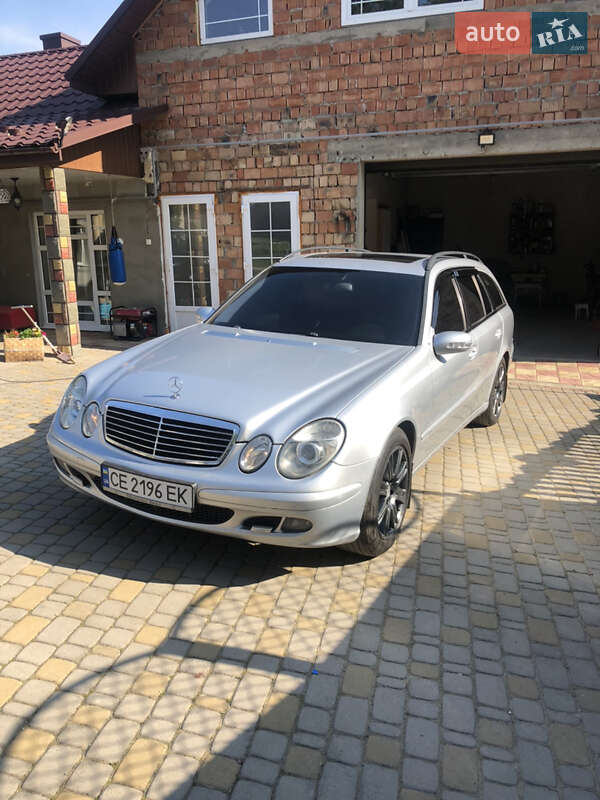Mercedes-benz E-class (2005)