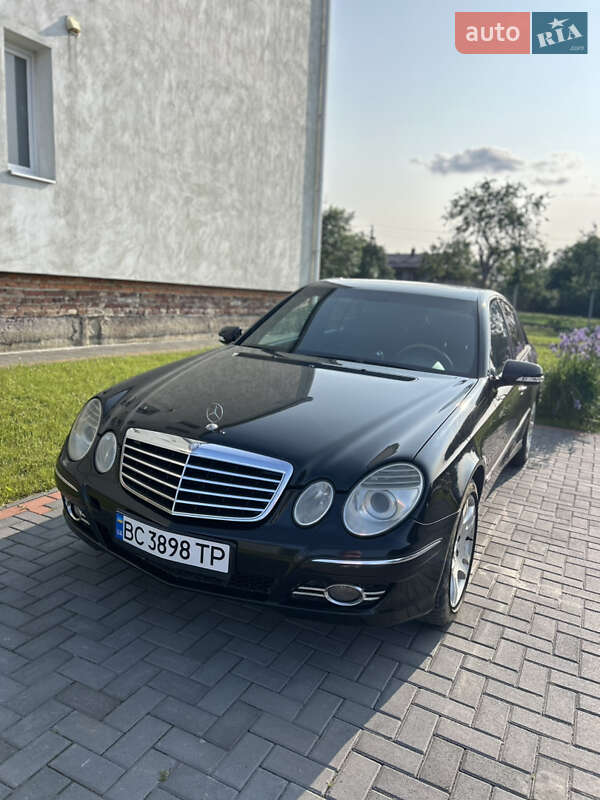 Mercedes-benz E-class (2006)