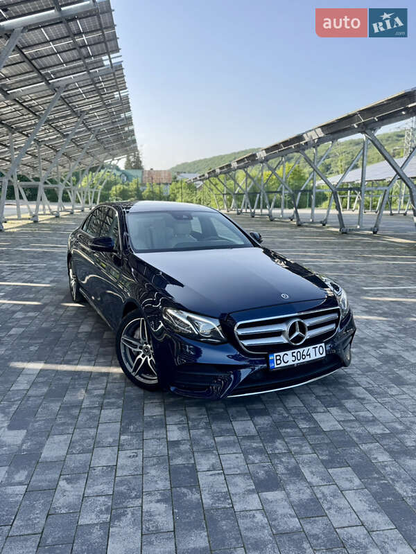 Mercedes-benz E-class (2017)