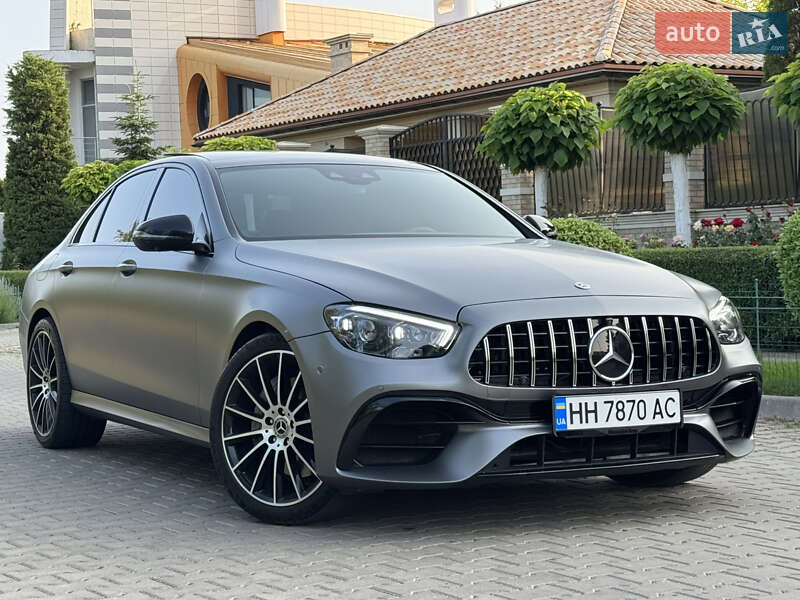 Mercedes-benz E-class (2018)