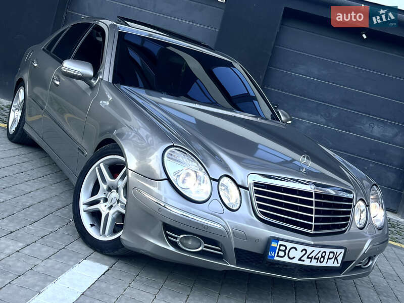 Mercedes-benz E-class (2003)