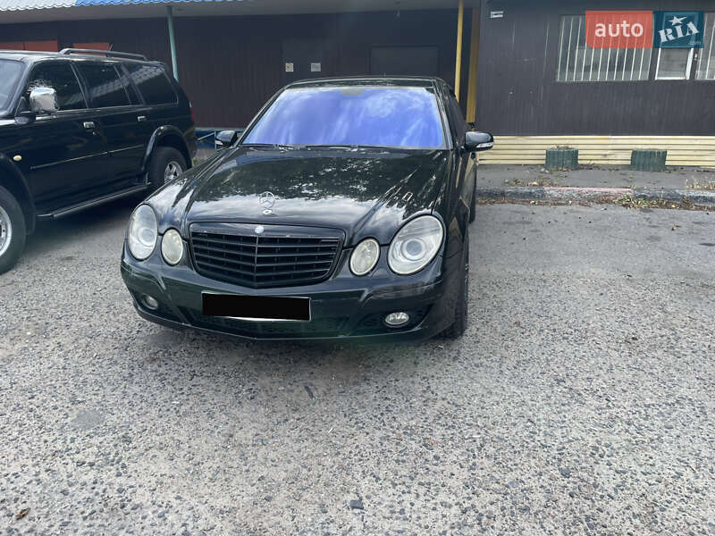 Mercedes-benz E-class (2007)