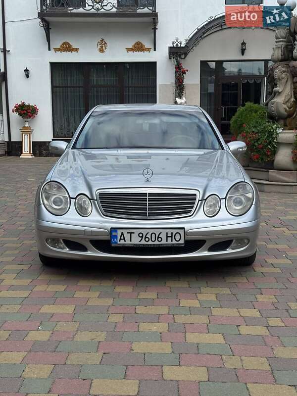 Mercedes-benz E-class (2003)