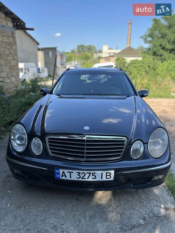 Mercedes-benz E-class (2003)