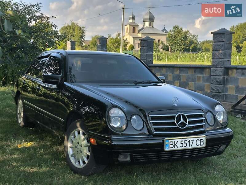 Mercedes-benz E-class (1996)