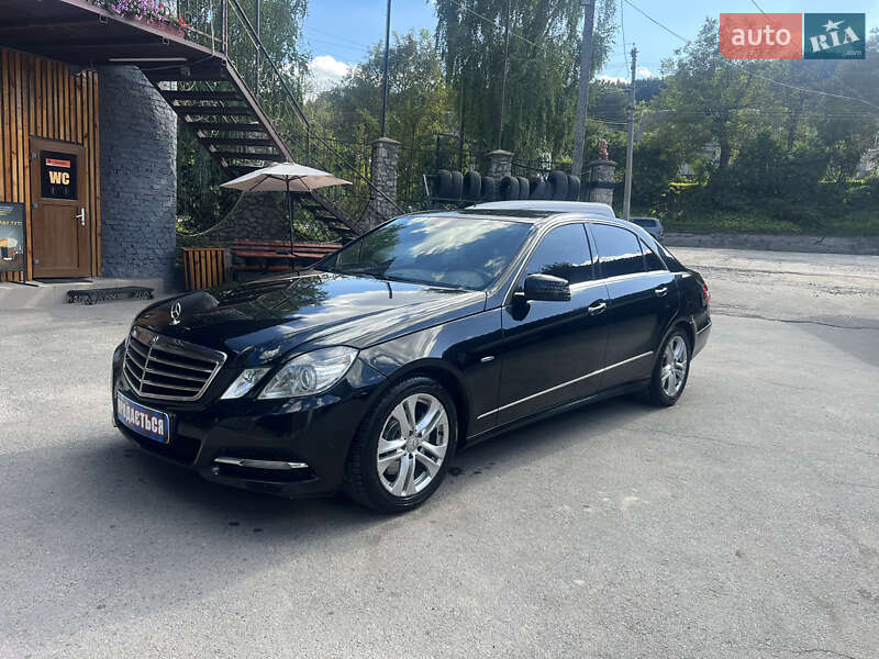 Mercedes-benz E-class (2010)