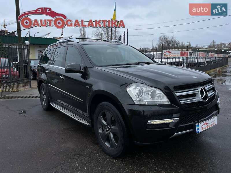 Mercedes-benz Gl-class (2011)