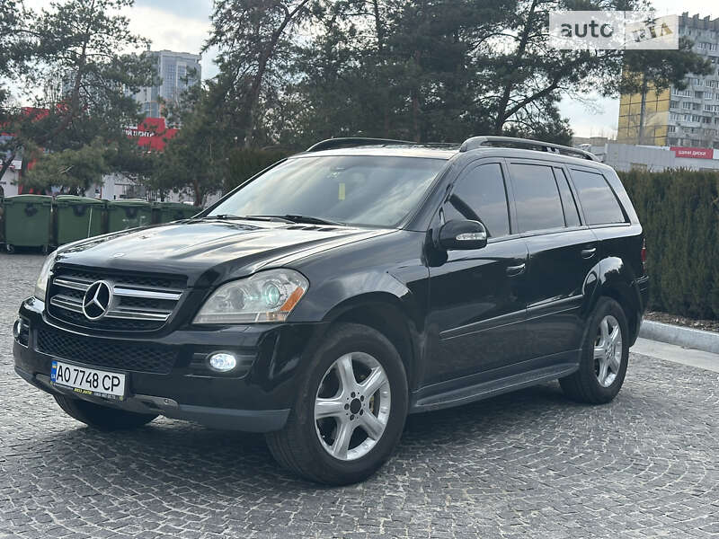 Mercedes-benz Gl-class (2007)