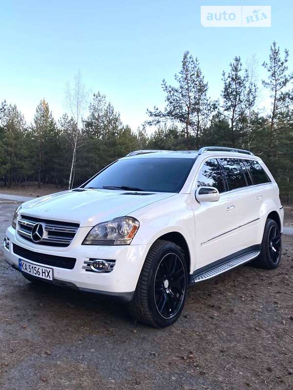Mercedes-benz Gl-class (2008)