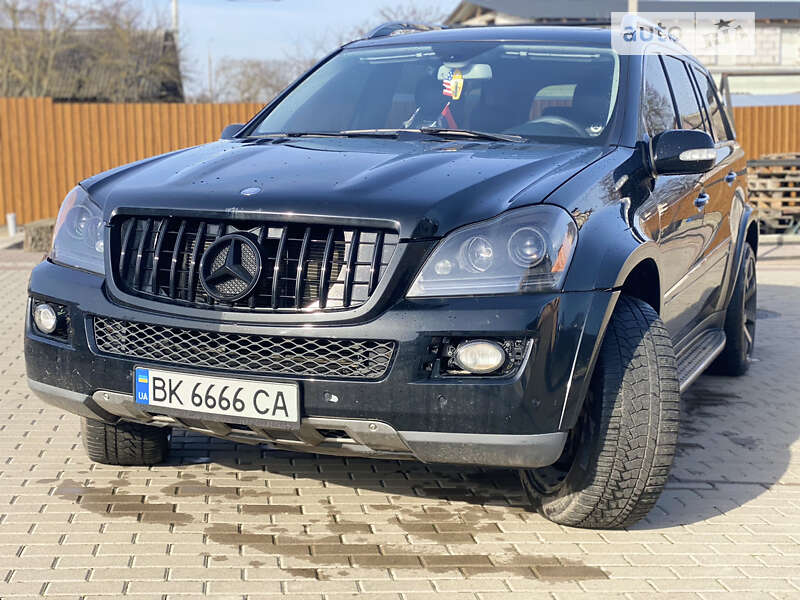 Mercedes-benz Gl-class (2008)