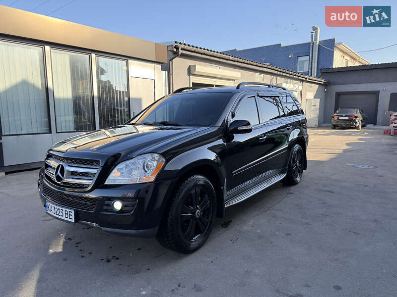 Mercedes-benz Gl-class (2008)