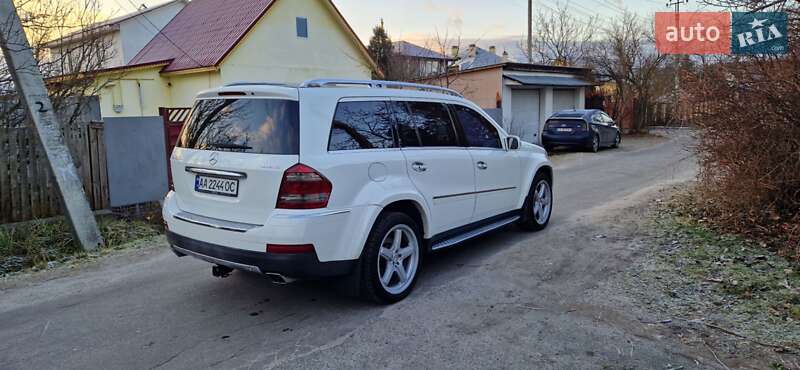Mercedes-benz Gl-class (2009)