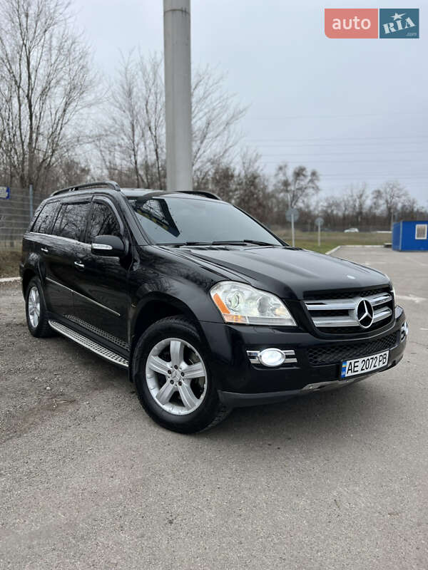 Mercedes-benz Gl-class (2006)