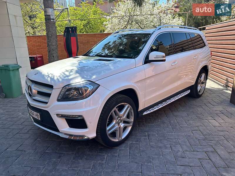 Mercedes-benz Gl-class (2015)
