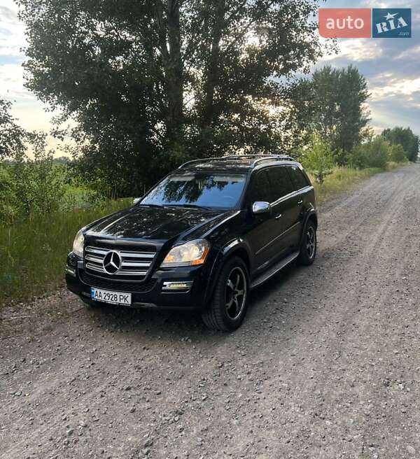 Mercedes-benz Gl-class (2010)
