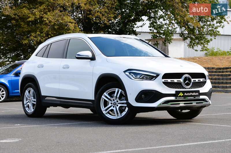 Mercedes-benz Gla-class (2020)