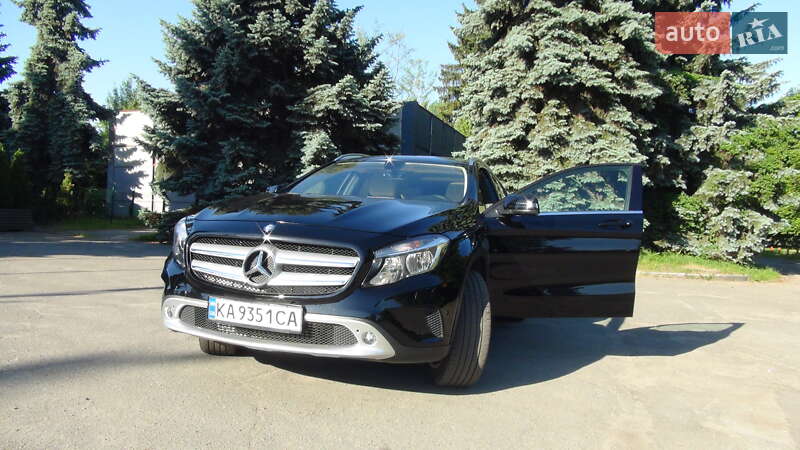 Mercedes-benz Gla-class (2015)