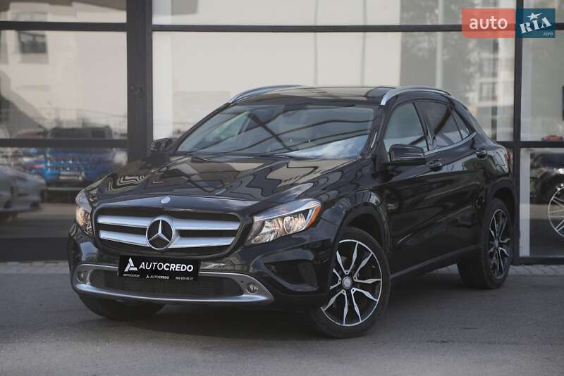 Mercedes-benz Gla-class (2016)