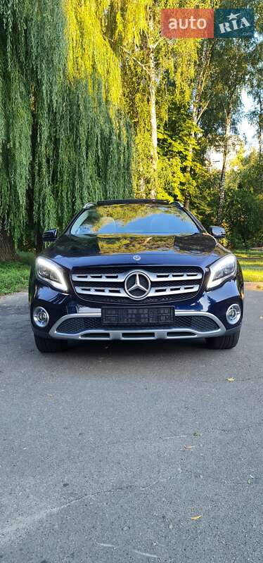 Mercedes-benz Gla-class (2018)