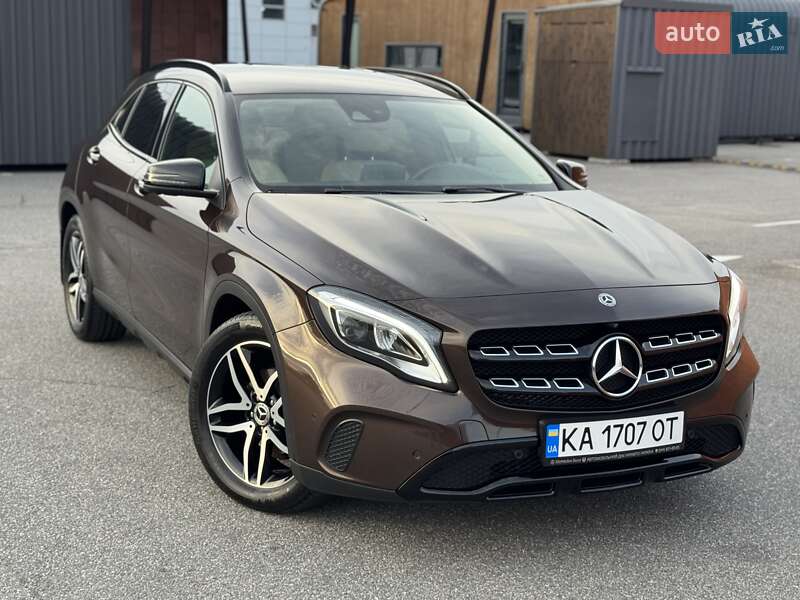 Mercedes-benz Gla-class (2018)