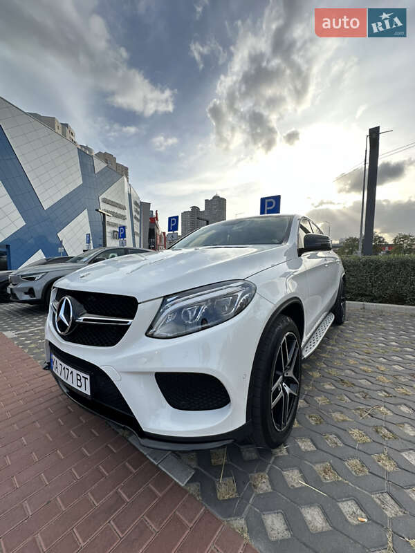 Mercedes-benz Gle-class coupe (2017)