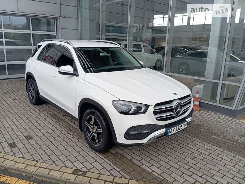 Mercedes-benz Gle 300d (2019)