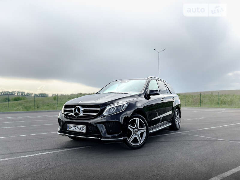 Mercedes-benz Gle-class (2017)