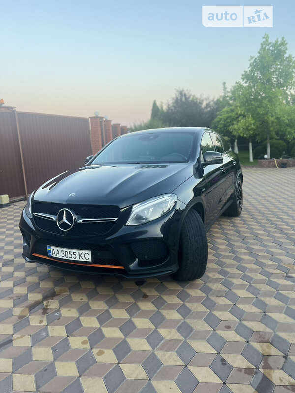 Mercedes-benz Gle-class (2019)