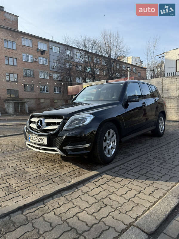 Mercedes-benz Glk-class (2012)