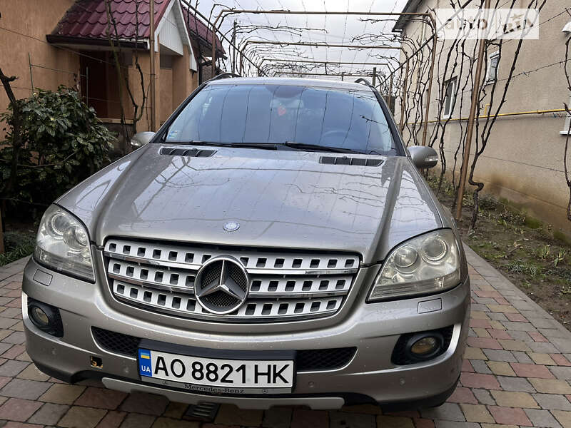 Mercedes-benz M-class (2007)