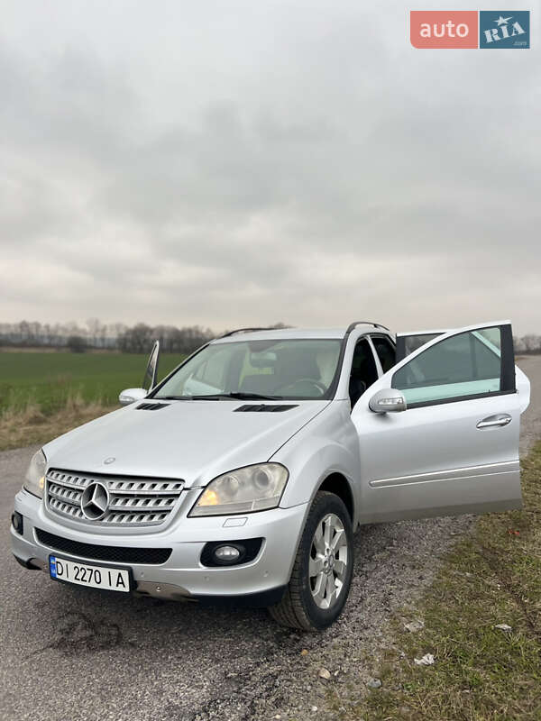 Mercedes-benz M-class (2007)