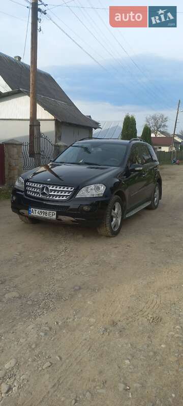 Mercedes-benz M-class (2008)