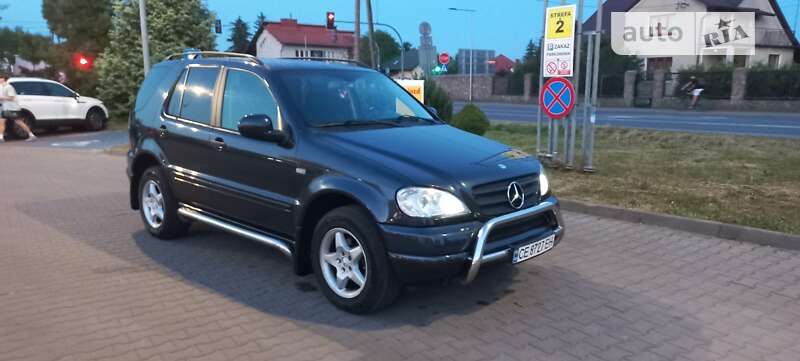 Mercedes-benz M-class (2001)