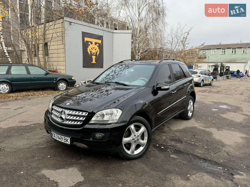 Mercedes-benz M-class (2006)