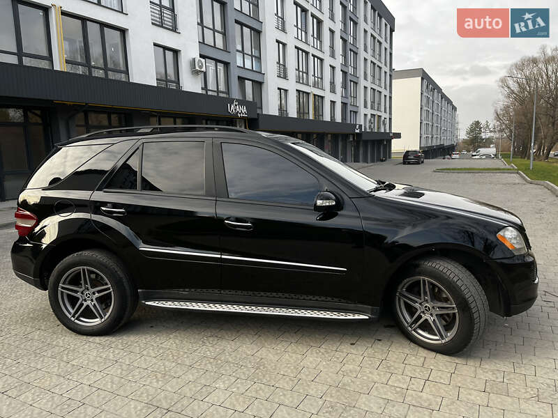 Mercedes-benz M-class (2006)