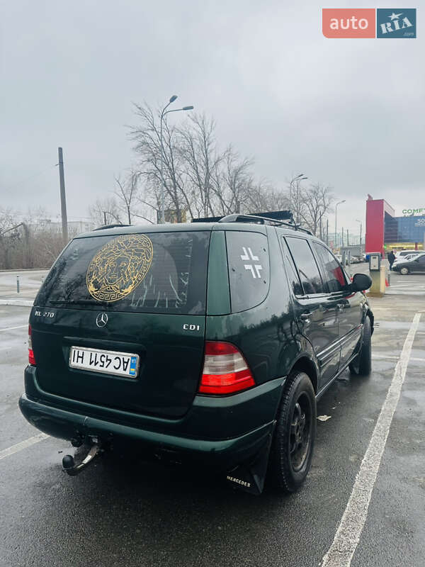 Mercedes-benz M-class (2001)