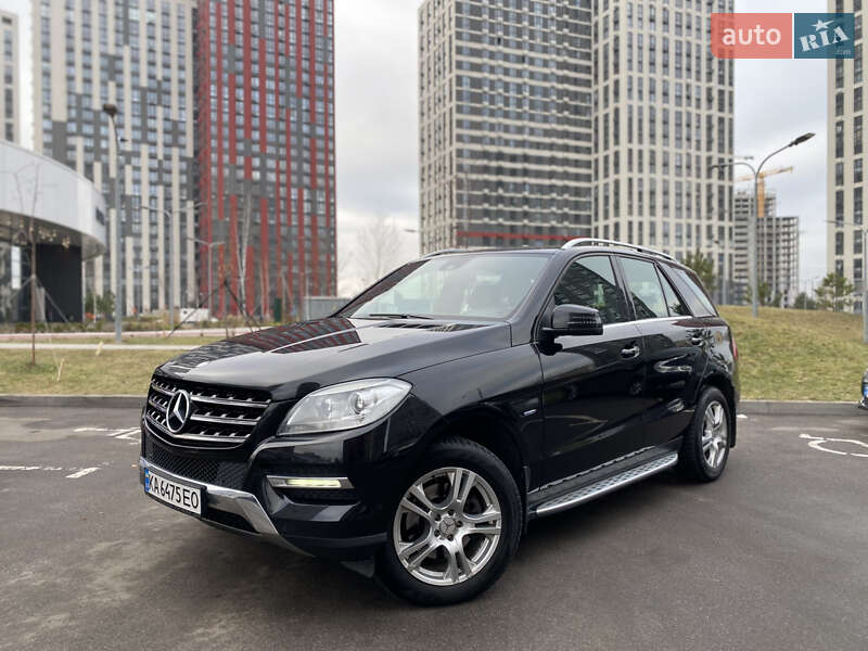 Mercedes-benz M-class (2011)