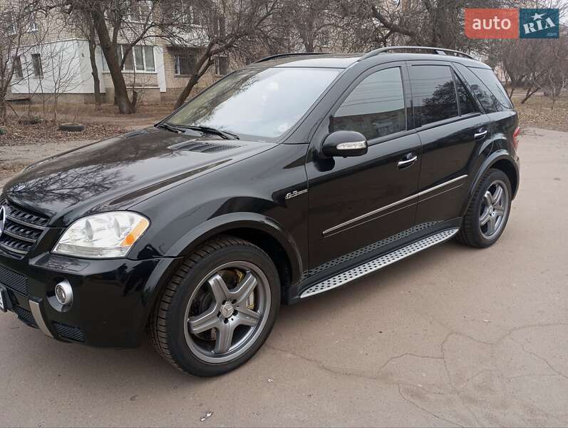 Mercedes-benz M-class (2008)